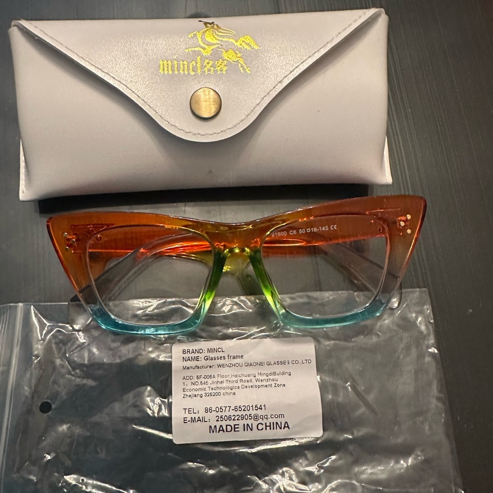 Multi color fashion reading glasses